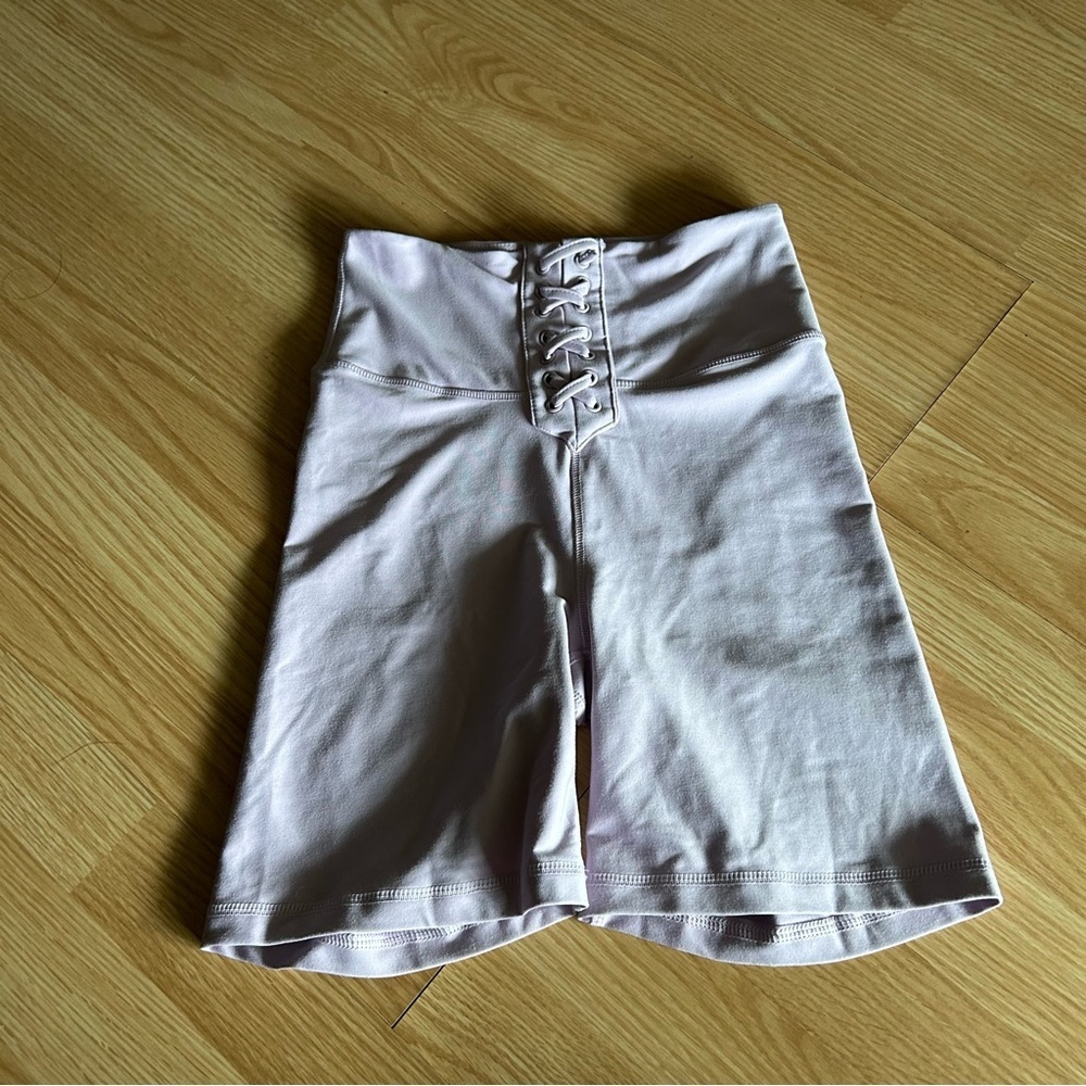 WeWoreWhat Light Lavender Lace Up Biker Shorts Small